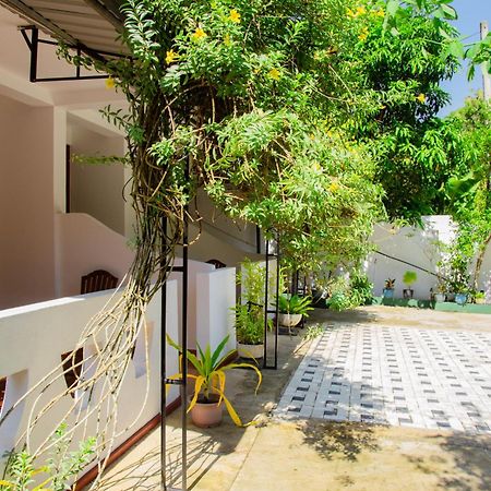 Hispaniola Inn Mirissa Dış mekan fotoğraf